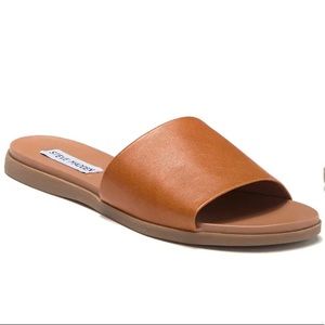 Steve Madden Kailey Slide Sandal